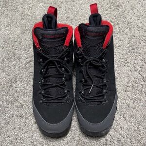 Jordan Retro 9 Sneakers